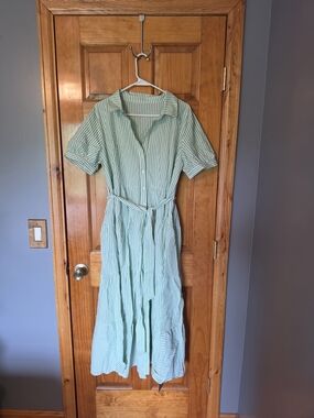 Button-Front Green Striped Midi Dress with Tie Waist